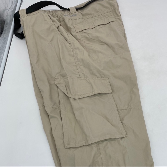 USED 38/32 Columbia Regular Fit Cargo Pants - Picture 3 of 7